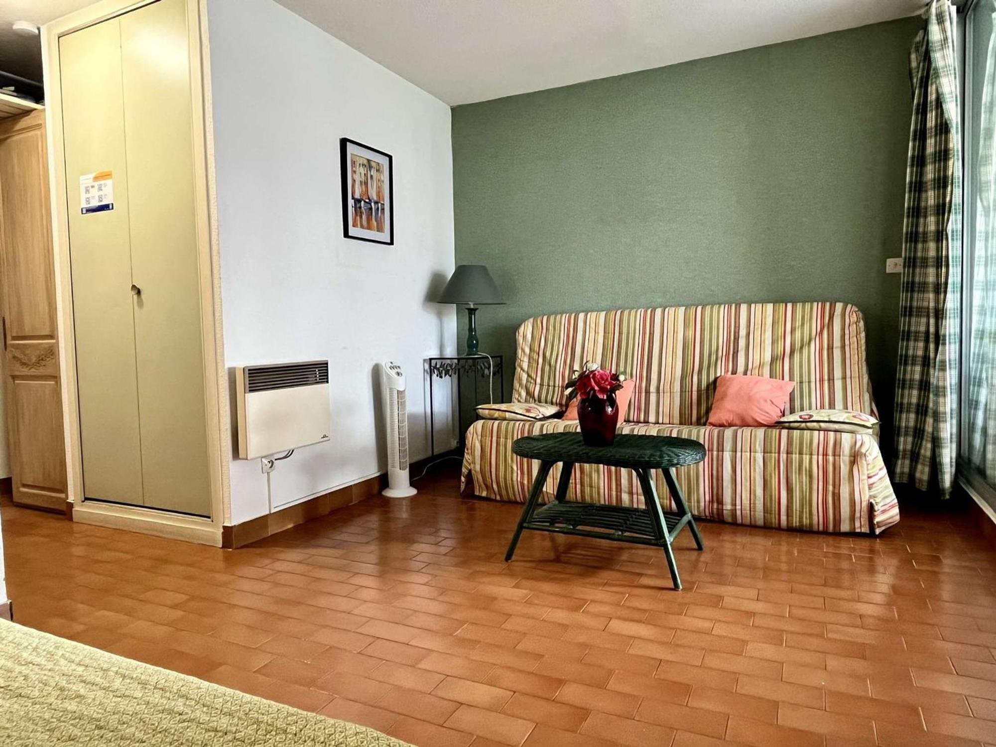 Studio A Argeles-Sur-Mer, 400M De La Plage Et Proche Commerces, Loggia, Animaux Bienvenus, Menage Inclus - Fr-1-225-548 Exteriér fotografie