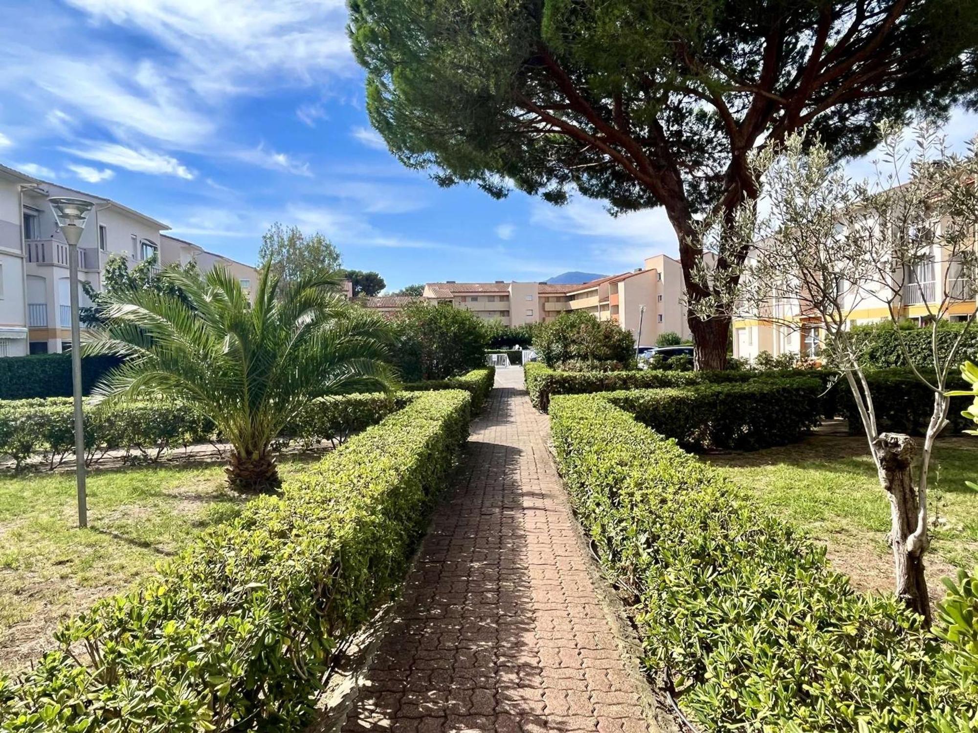Studio A Argeles-Sur-Mer, 400M De La Plage Et Proche Commerces, Loggia, Animaux Bienvenus, Menage Inclus - Fr-1-225-548 Exteriér fotografie